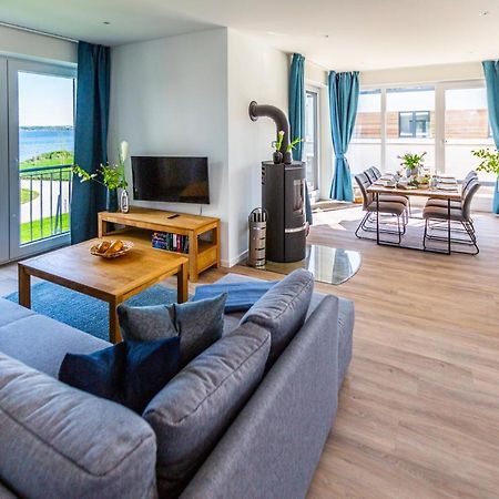 Hangar 19 Luxusapartment Mit Sauna, Kamin Und Seeblick H4W3 Schwerin  Exteriör bild