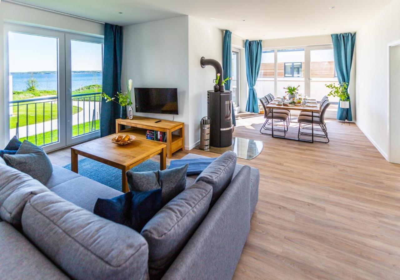 Hangar 19 Luxusapartment Mit Sauna, Kamin Und Seeblick H4W3 Schwerin  Exteriör bild
